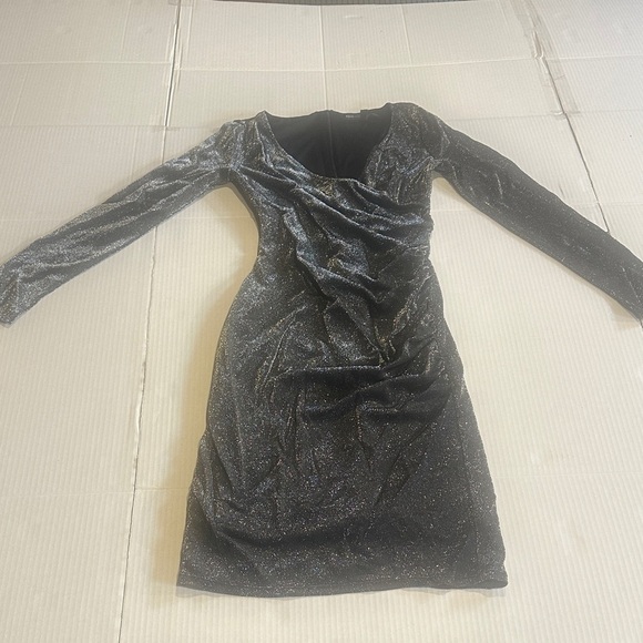White House Black Market Dresses & Skirts - White House Black Market Elegant Black Glitter Dress with v neck and zipper back